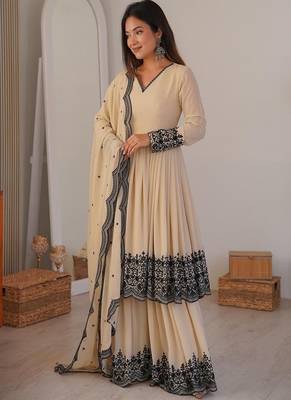 Beige embroidered palazzo set 1