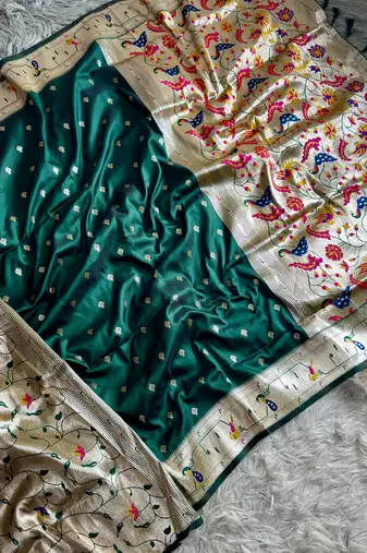 dark green  color paithanai art silk saree with blouse