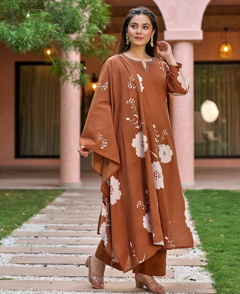 Women's Gorgeous Printed Work Muslin Fabric Straight Kurta Pant and Dupatta Set