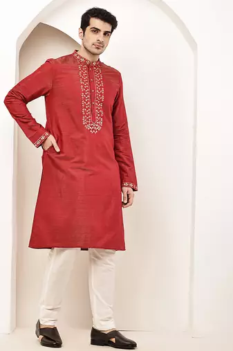 Men’s straight red viscose silk zari-work kurta