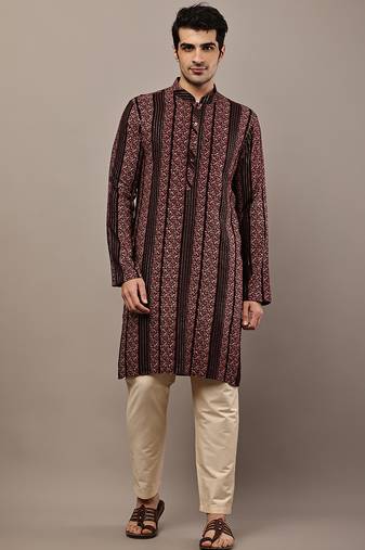 Men’s maroon textured ethnic print kurta