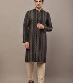 Men’s navy blue textured threadwork kurta