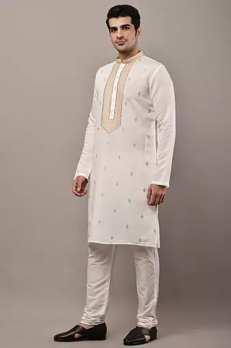 Men’s  off-white embroidered kurta set
