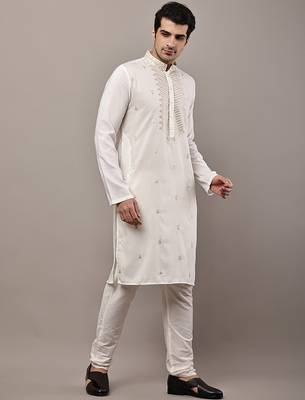 Men’s cream embroidered kurta 3