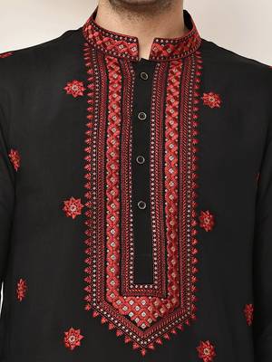 Men’s  black embroidered kurta set 5