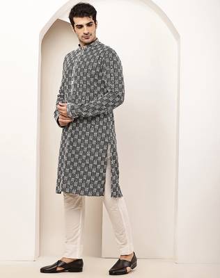 Men’s  black & white embroidered kurta set 3