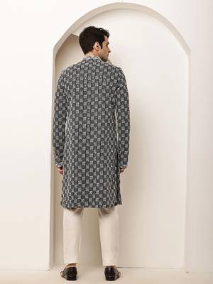 Men’s  black & white embroidered kurta set 4