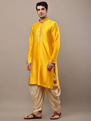 Men’s yellow embroidered kurta with contrast threadwork & decorative motif 3