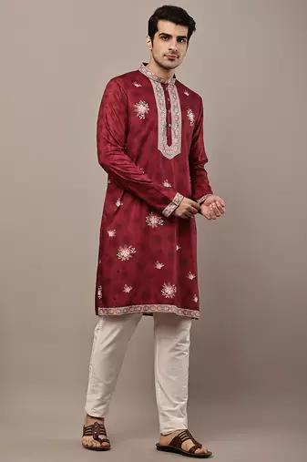 Men’s  women’s ethnic kurta – maroon floral printed kurta with embroidered neck panel