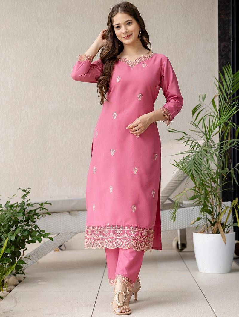 Pink classic suit set