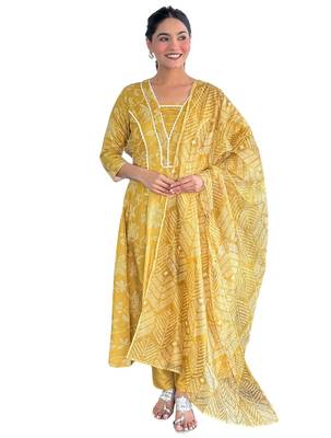 Yellow printed suit set 2