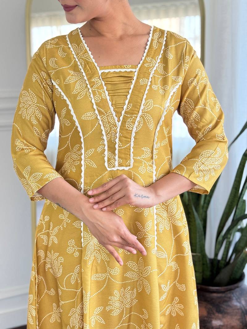 Yellow printed suit set