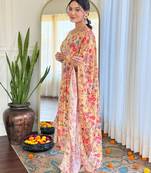 Off-white embroidered kurta set