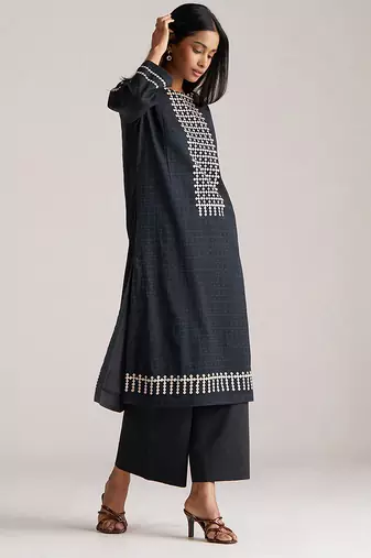 Black and white mul-mul print co-ord set
