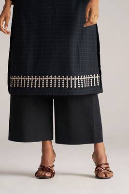 Black and white mul-mul print co-ord set 4