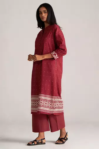 Maroon and off white mul-mul print co-ord set