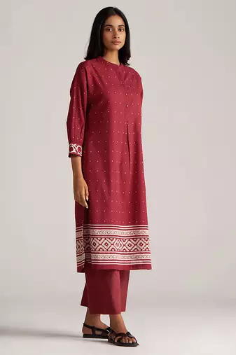 Maroon and off white mul-mul print co-ord set
