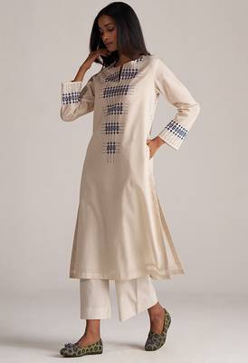 Beige and blue mul-mul print co-ord set 3
