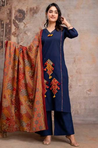 Straight cotton printed embroiderd kurta pant and dupatta set