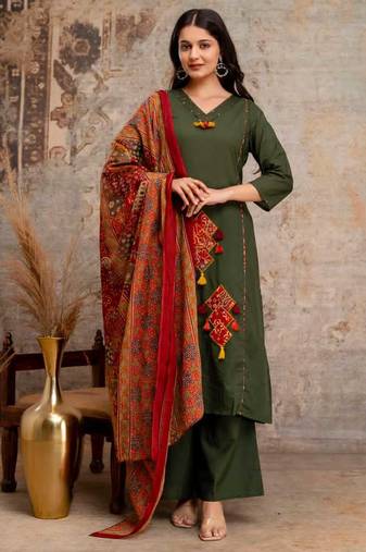 Straight cotton printed embroiderd kurta pant and dupatta set