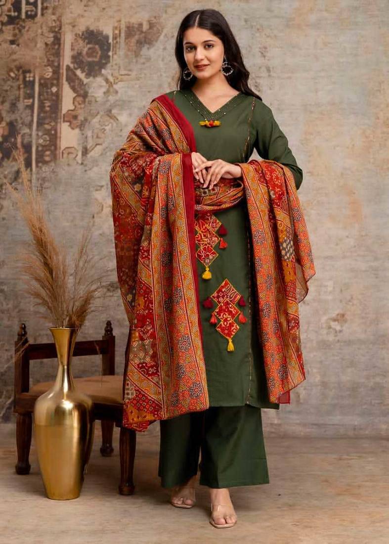 Straight cotton printed embroiderd kurta pant and dupatta set
