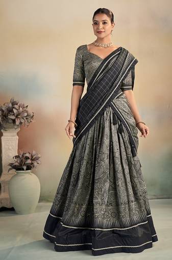 Classic Elegance Kalamkari Print Lehenga with Grand Lace Detailing