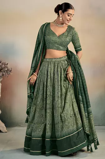 Classic Elegance Kalamkari Print Lehenga with Grand Lace Detailing