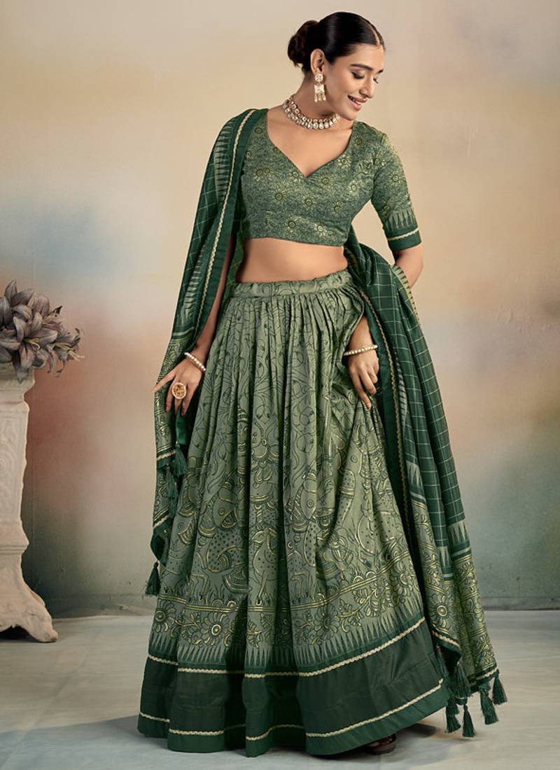 Classic Elegance Kalamkari Print Lehenga with Grand Lace Detailing