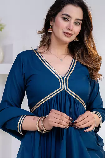 Blue lace solid rayon stitched v-neck flared pant suit set