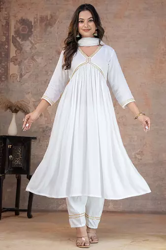 White lace solid rayon stitched v-neck flared pant suit set