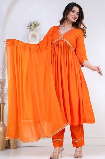 Orange lace solid rayon stitched v-neck flared pant suit set