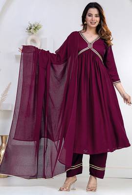 Purple lace solid rayon stitched v-neck flared pant suit set 1