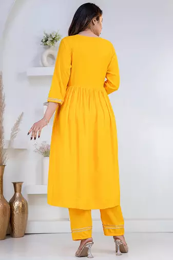Mustard lace solid rayon stitched v-neck flared pant suit set