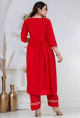 Red lace solid rayon stitched v-neck flared pant suit set 2