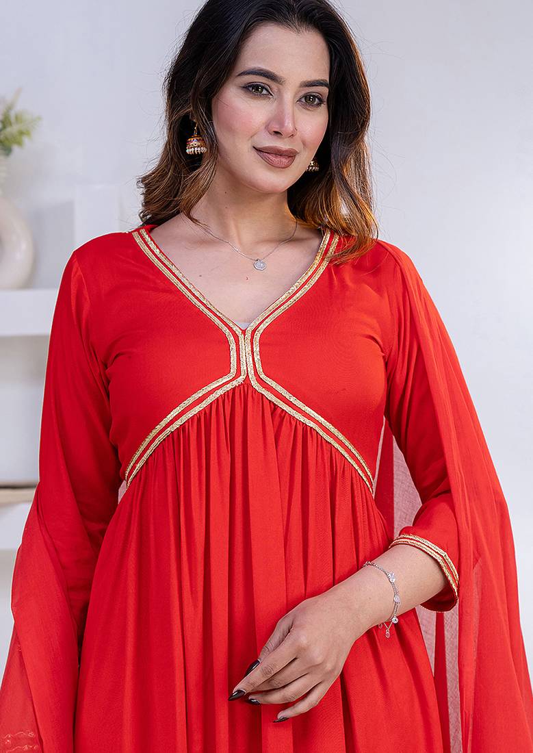 Red lace solid rayon stitched v-neck flared pant suit set