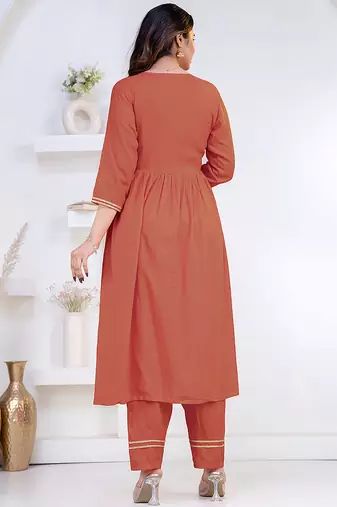 Peach lace solid rayon stitched v-neck flared pant suit set