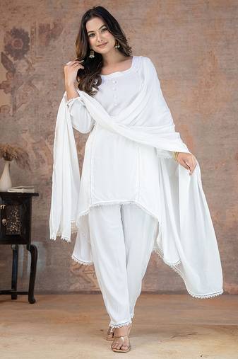 White lace button solid rayon stitched a-line pant suit set