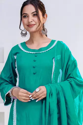Green lace button solid rayon stitched a-line pant suit set