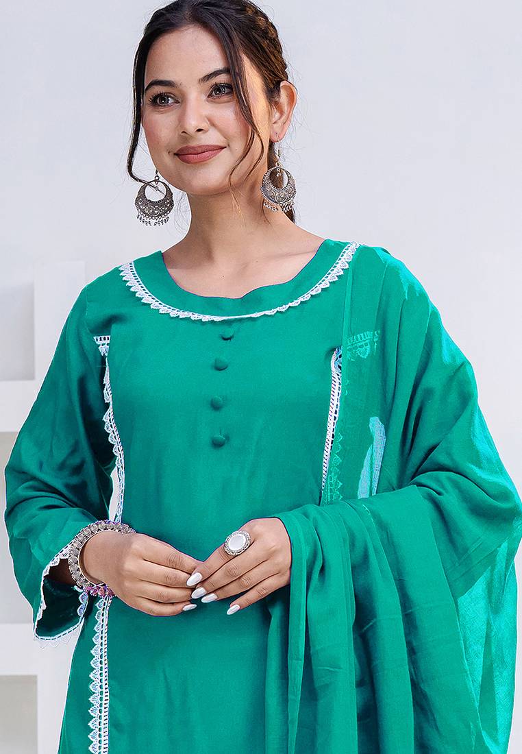 Green lace button solid rayon stitched a-line pant suit set