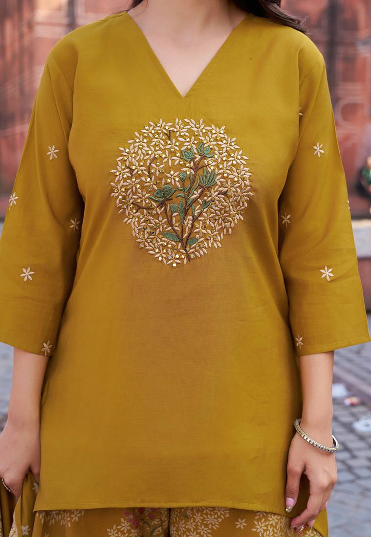 Women Ethnic Cotton Dhabu With Aplic Work & Khatli Work  Kurta with Trousers & Dupatta