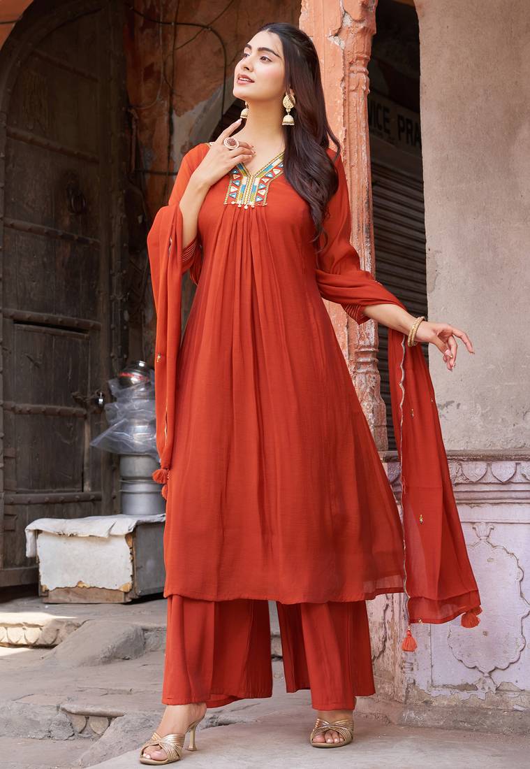 Women Ethnic Motifs Embroidered Empire Thread Work Chanderi Cotton Kurta with Trousers & With Dupatta