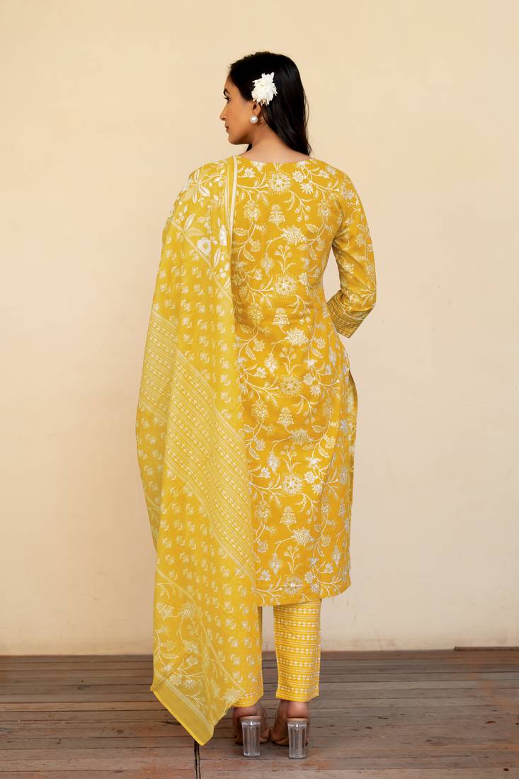 Women's mustard floral print pure cotton straight fit kurta set with bottom and dupatta (3-piece set)