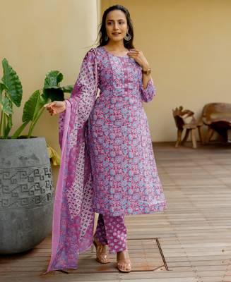 Women's magenta & turquoise floral print pure cotton straight fit kurta set with bottom and dupatta (3-piece set) 1