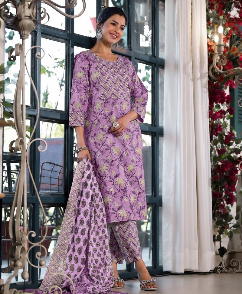 Women's lavendar floral print pure cotton straight fit kurta set with bottom and dupatta (3-piece set)