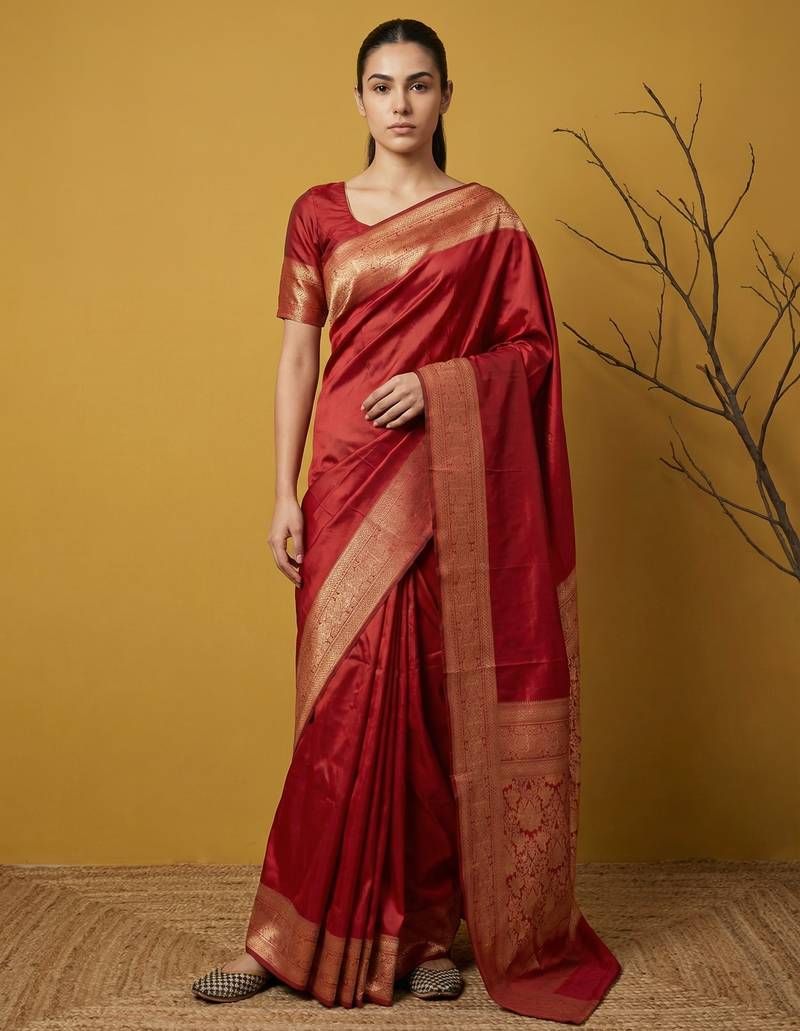 zari woven design art silk traditional wear saree with unstitched blouse