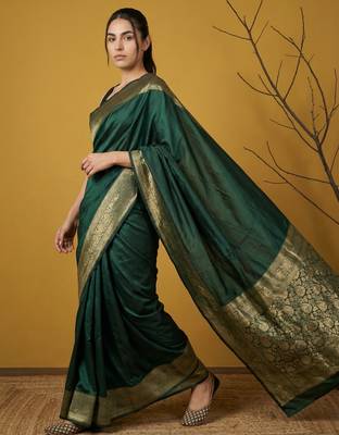 zari woven design art silk traditional wear saree with unstitched blouse 5