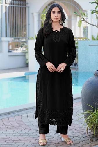 Black embroidered art silk straight cut kurta