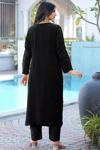 Black embroidered art silk straight cut kurta