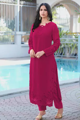 Magenta embroidered art silk straight cut kurta