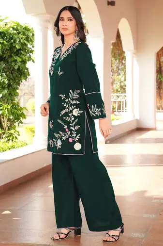 Dark-green embroidered art silk straight cut kurta